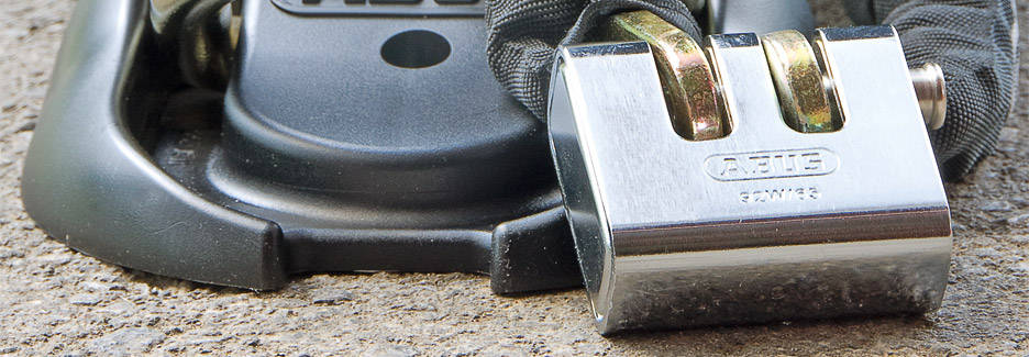 Steel padlocks for maximum security
